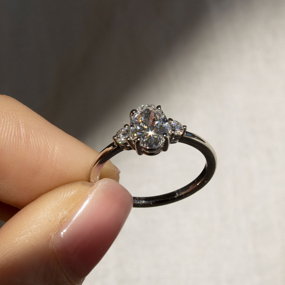 Anillo Sara