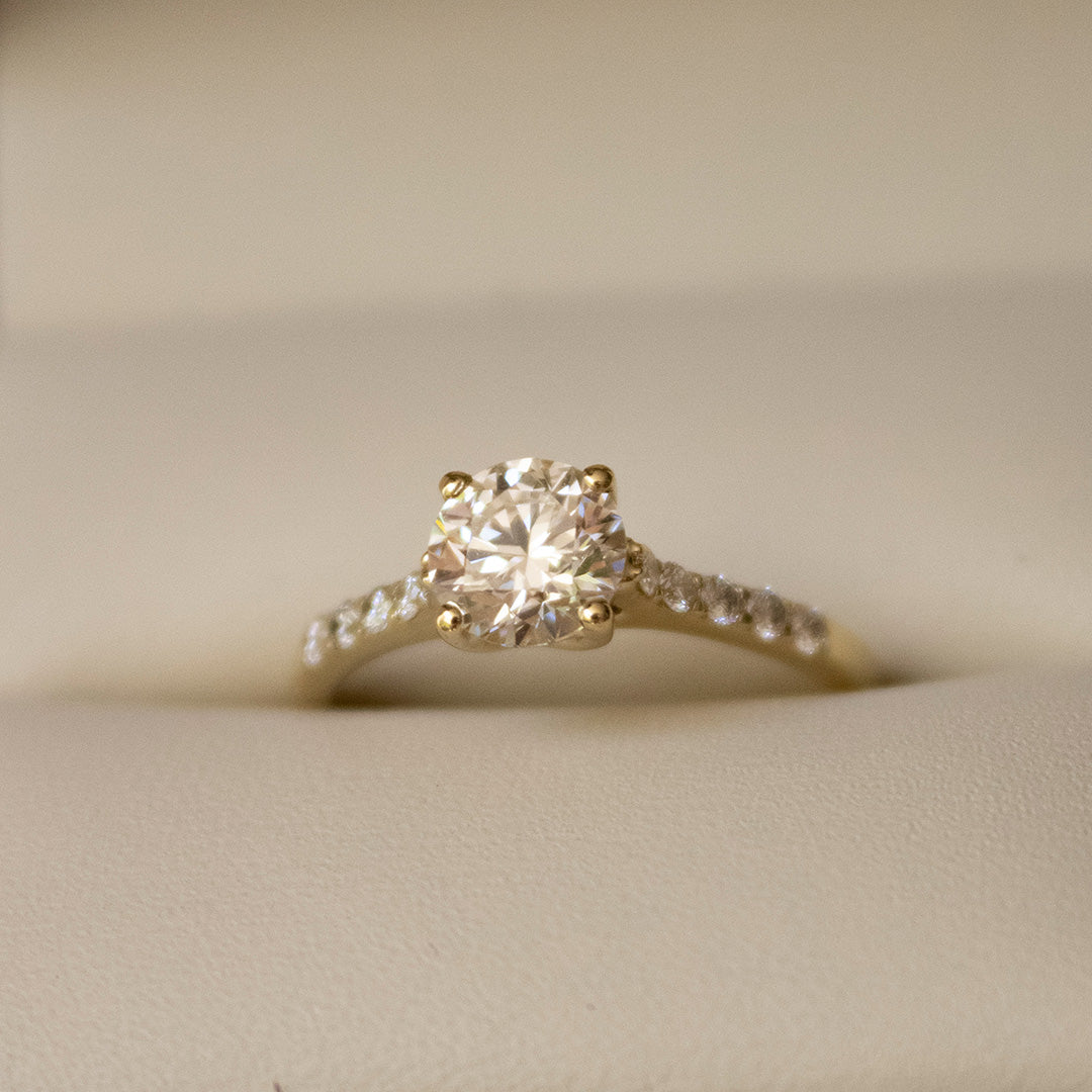 Anillo Abigail