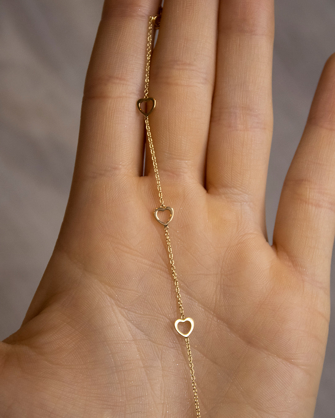 Pulsera de corazones