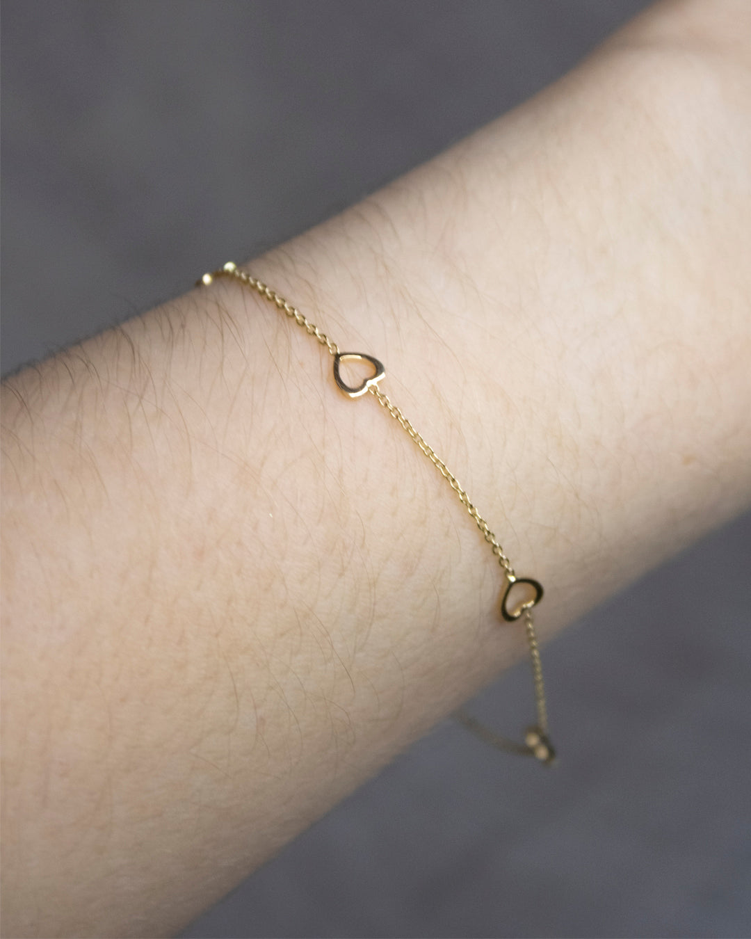 Pulsera de corazones
